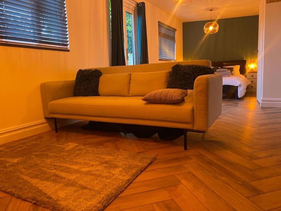 Cozy Cabin With Modern Comforts Wootton  Exteriör bild